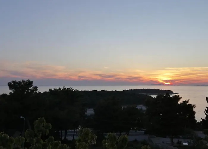 Radic בית הארחה 3*